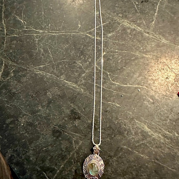 Labradorite Sterling necklace - Picture 4 of 6